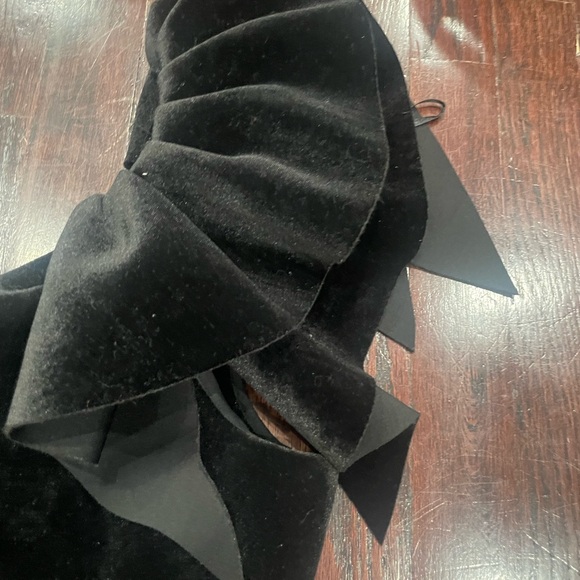 Eliza J Black One Shoulder Dress - Picture 3 of 7